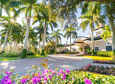 7 Ways West Bay Life in Southwest Florida Rises Above the Rest